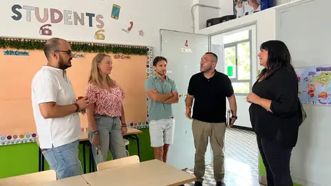 Vila-real inicia el curso escolar con más de 7.800 alumnos en Infantil, Primaria, Secundaria y Bachillerato. Vila-real inicia el curso escolar con más de 7.800 alumnos en Infantil, Primaria, Secundaria y Bachillerato.