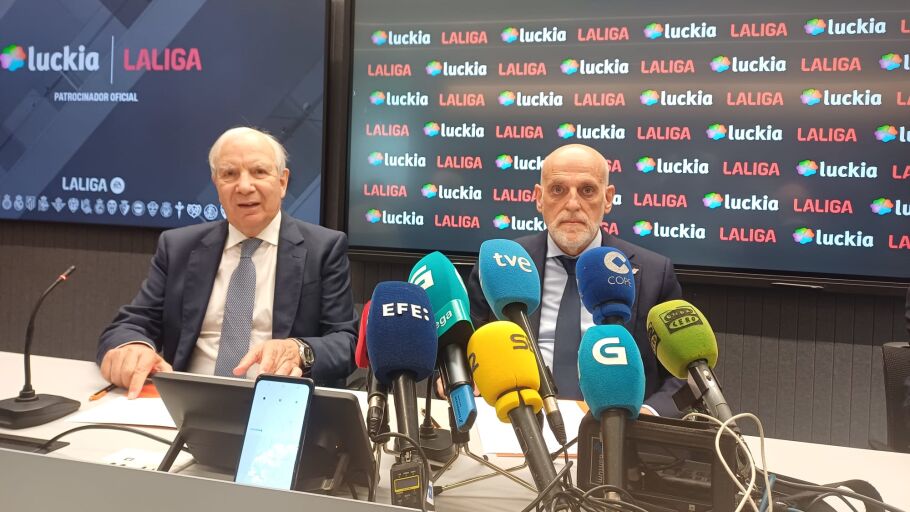 En la sede de Luckya en A Coru&ntilde;a 