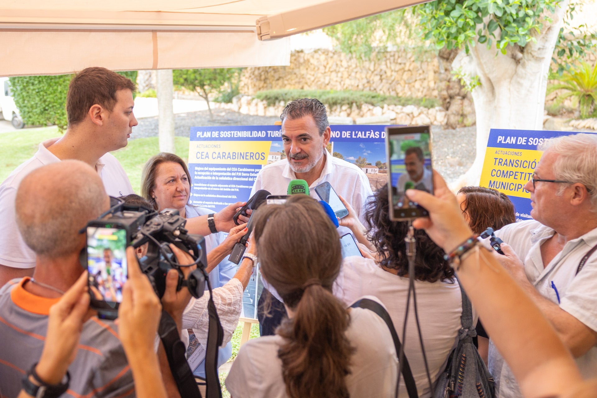 L’Alfàs culmina los dos Planes de Sostenibilidad Turística con una ejecución del 104,2 % y una inversión de 4,6 millones de euros L’Alfàs culmina los dos Planes de Sostenibilidad Turística con una ejecución del 104,2 % y una inversión de 4,6 millones de euros