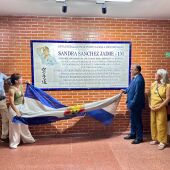Sandra Sánchez inmortaliza sus logros dando nombre al polideportivo 1º de Mayo
