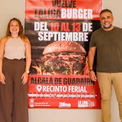 Presentación de la Liga Burguer en el ayuntamiento de Alcalá