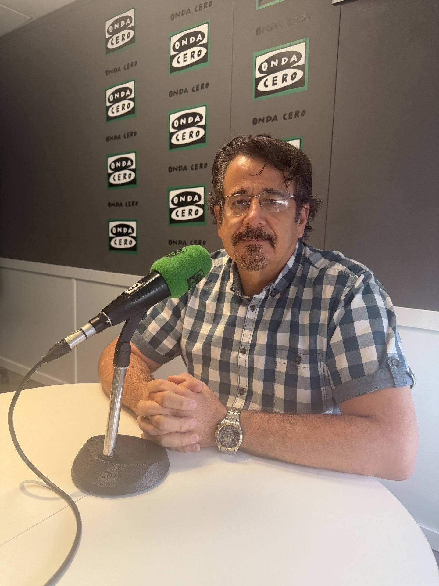 "Los oscenses merecen más que simples anuncios, ya tendrían que verse resultados" "Los oscenses merecen más que simples anuncios, ya tendrían que verse resultados"