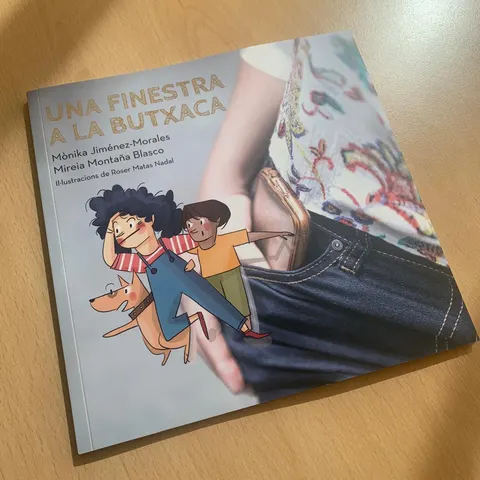 Una finestra a la butxaca