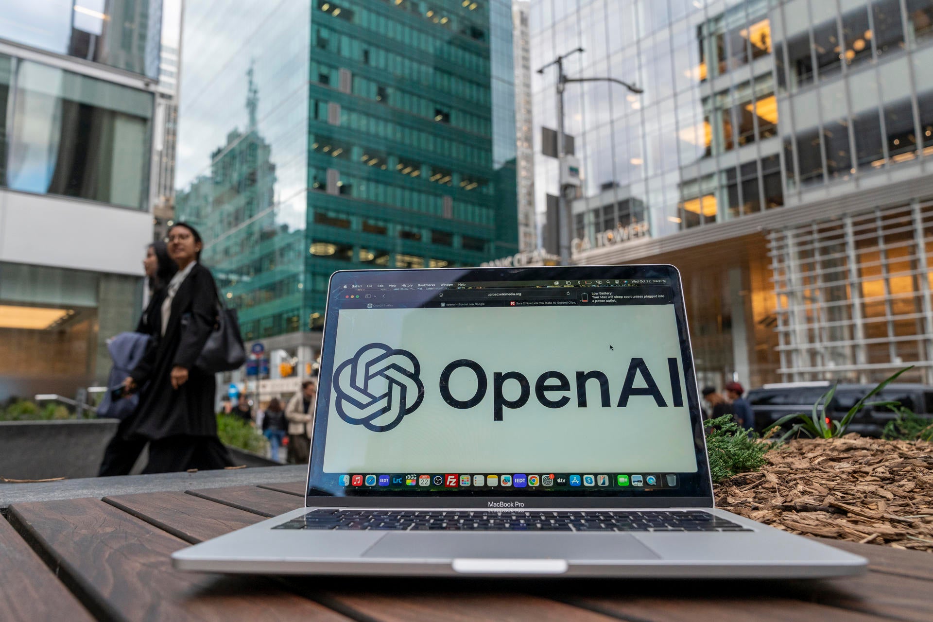 Qué es Navier-Stokes, el problema del milenio que ha resuelto la IA de OpenAI con la aportación de dos matemáticos españoles Qué es Navier-Stokes, el problema del milenio que ha resuelto la IA de OpenAI con la aportación de dos matemáticos españoles