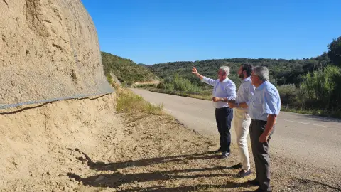 La Diputación refuerza la seguridad de la carretera de Adahuesca tras estabilizar sus taludes La Diputación refuerza la seguridad de la carretera de Adahuesca tras estabilizar sus taludes