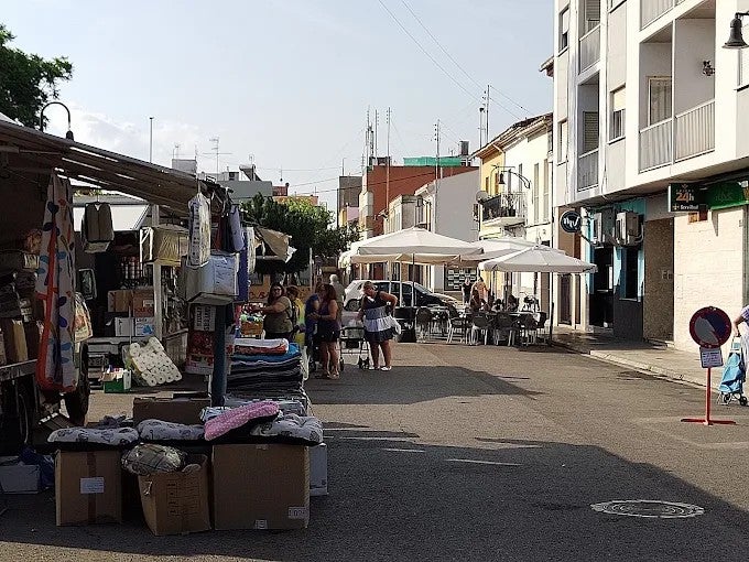 Guadassuar unificará la calle Pare Estanislau y la plaza de la Generalitat Valenciana para modernizar el mercado ambulante episode artwork