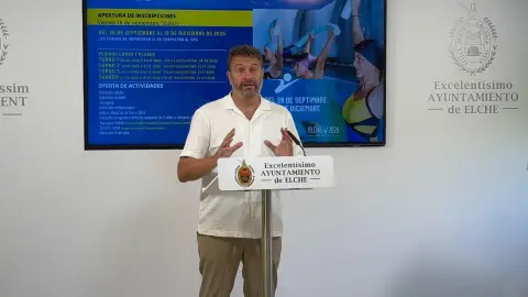 José Antonio Román, concejal de deportes José Antonio Román, concejal de deportes