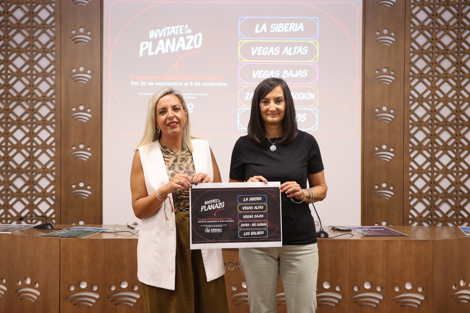 La Diputación de Badajoz programa actividades en cinco comarcas pacenses para promocionarlas como "planazo" La Diputación de Badajoz programa actividades en cinco comarcas pacenses para promocionarlas como "planazo"