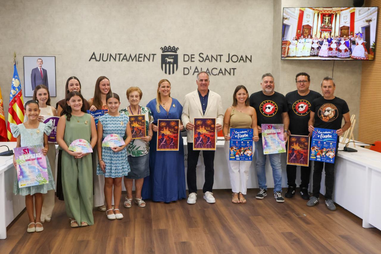 Sant Joan D'Alcant inicia sus fiestas mayores en honor al Cristo de la Paz Sant Joan D'Alcant inicia sus fiestas mayores en honor al Cristo de la Paz