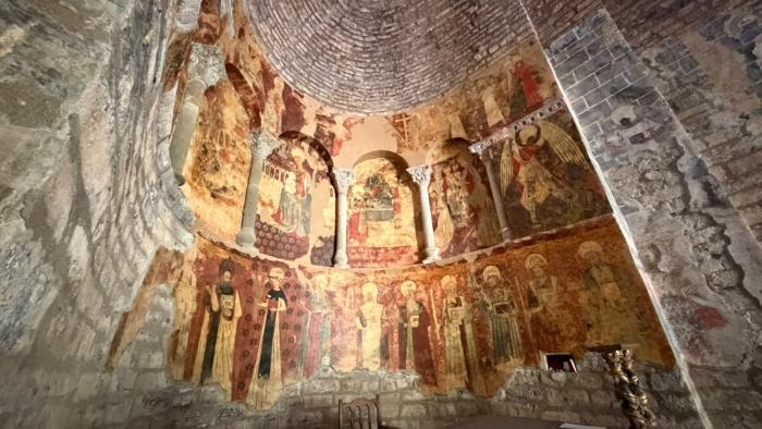 Pinturas de la ermita de Santa María de Iguacel Pinturas de la ermita de Santa María de Iguacel