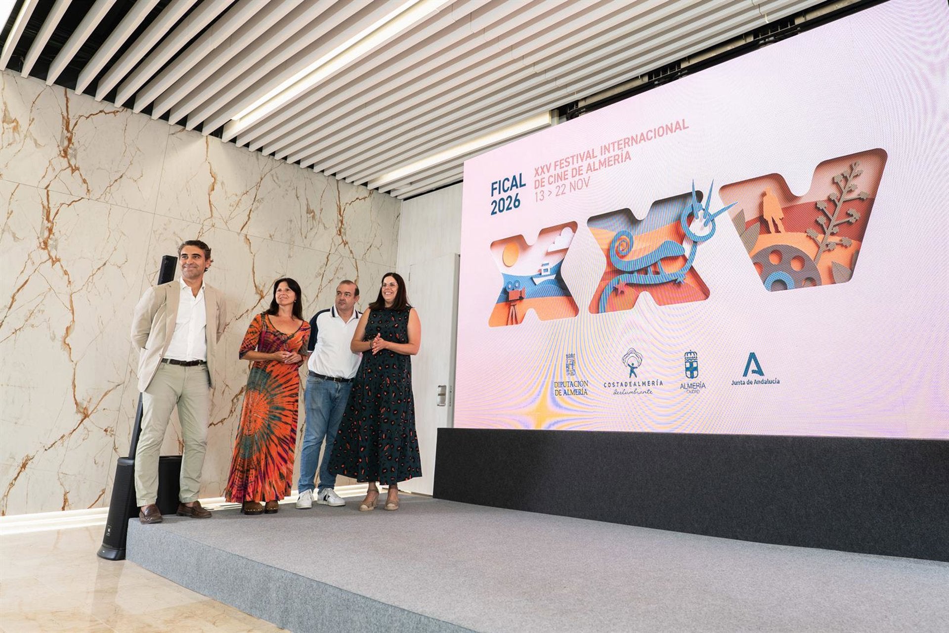 FICAL conmemora sus 25 años con un cartel que rinde homenaje a Almería y al cine FICAL conmemora sus 25 años con un cartel que rinde homenaje a Almería y al cine