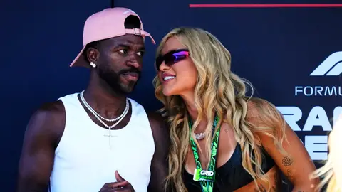 Vinícius Jr. junto a su pareja, la influencer, modelo y presentadora brasileña Virginia Fonseca. Vinícius Jr. junto a su pareja, la influencer, modelo y presentadora brasileña Virginia Fonseca.