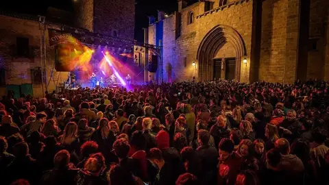 El Festival Cáceres Irish Fleadh comienza este jueves tras ampliar un día más su programa de conciertos y actividades El Festival Cáceres Irish Fleadh comienza este jueves tras ampliar un día más su programa de conciertos y actividades