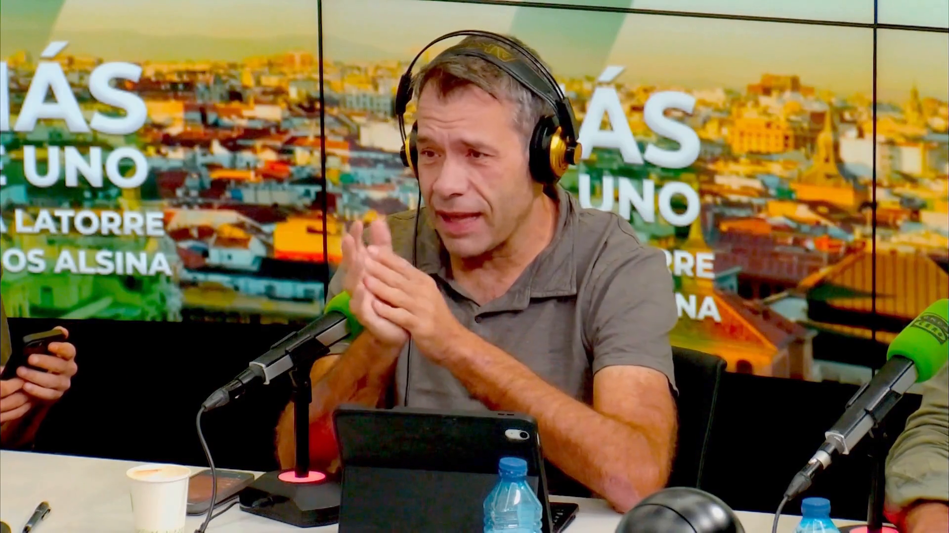 Rubén Amón: "Podemos empezar a admitir sin duda que Sánchez está noqueado" Rubén Amón: "Podemos empezar a admitir sin duda que Sánchez está noqueado"