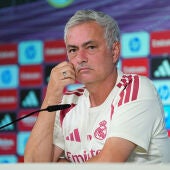 José Mourinho en rueda de prensa