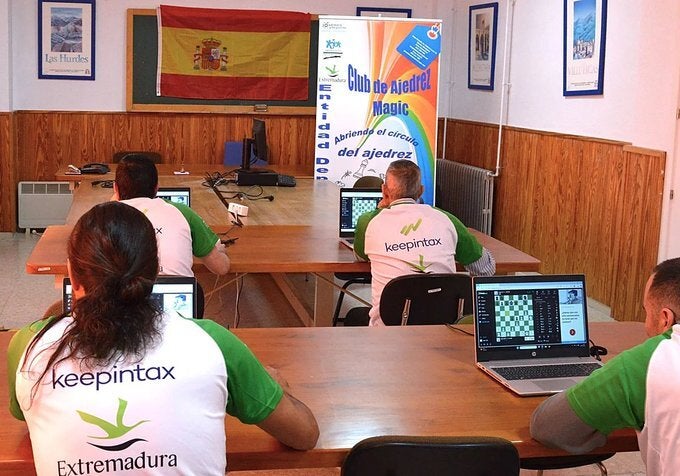 El Magic Extremadura recibe la Medalla de Bronce al mérito social por su programa de ajedrez en centros penitenciarios El Magic Extremadura recibe la Medalla de Bronce al mérito social por su programa de ajedrez en centros penitenciarios