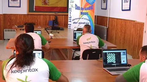 El Magic Extremadura recibe la Medalla de Bronce al mérito social por su programa de ajedrez en centros penitenciarios El Magic Extremadura recibe la Medalla de Bronce al mérito social por su programa de ajedrez en centros penitenciarios
