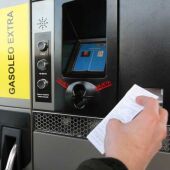 La gasolina 95 llega ya a los dos euros por litro en León
