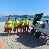 Equipo de socorristas de la playa de Riazor en 2026