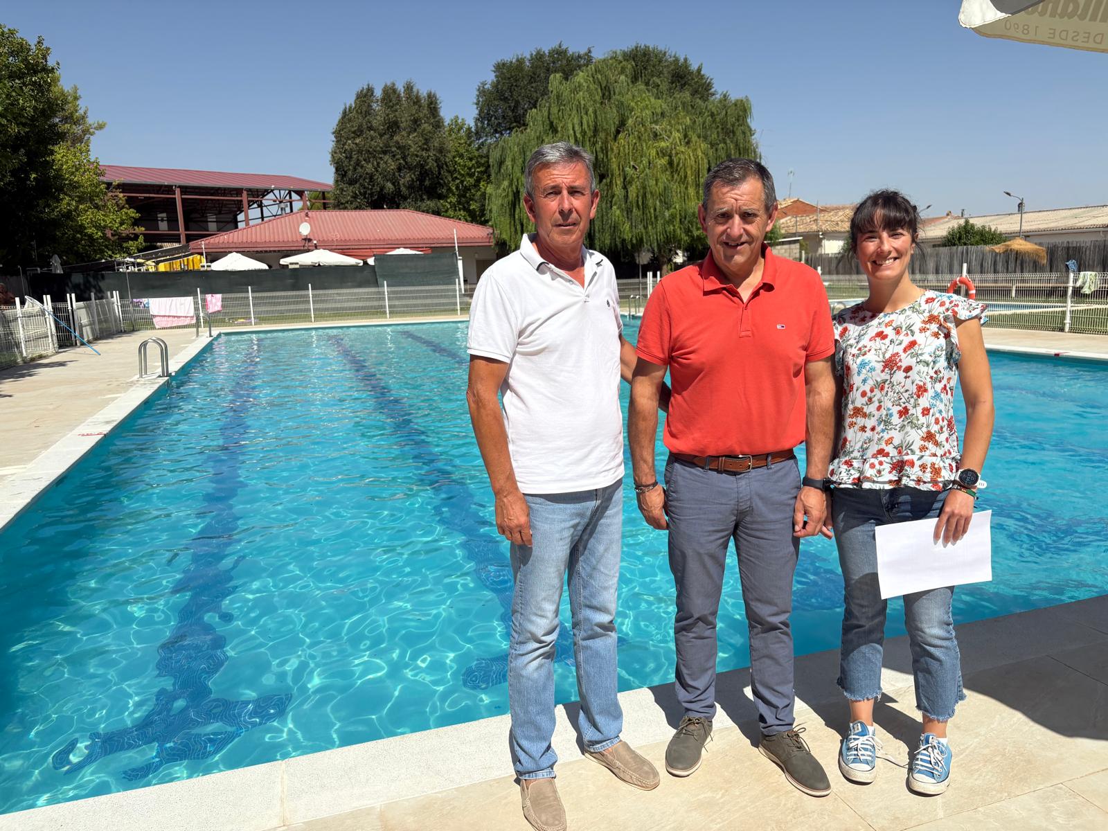 Más de una veintena de piscinas están llevando a cabo labores de mantenimiento gracias al Plan de Instalaciones Deportivas de la Diputación Más de una veintena de piscinas están llevando a cabo labores de mantenimiento gracias al Plan de Instalaciones Deportivas de la Diputación