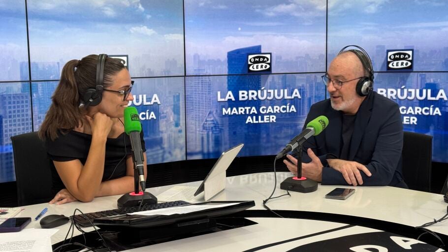 Julio Gonzalo con Marta Garc&iacute;a Aller