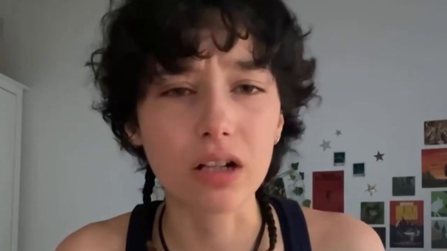 El duro relato de la hermana de Claudia, la espa&ntilde;ola asesinada en M&eacute;xico: "Fue detr&aacute;s de ella y le clav&oacute; un cuchillo en el vientre sin justificaci&oacute;n"