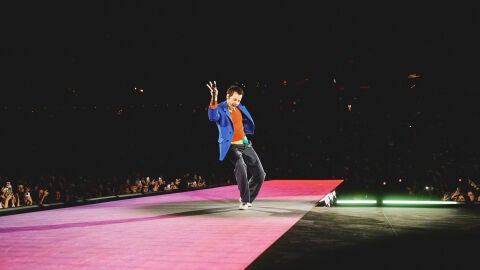 Harry Styles en su concierto en &Aacute;msterdam con la gira 'Together, Together'