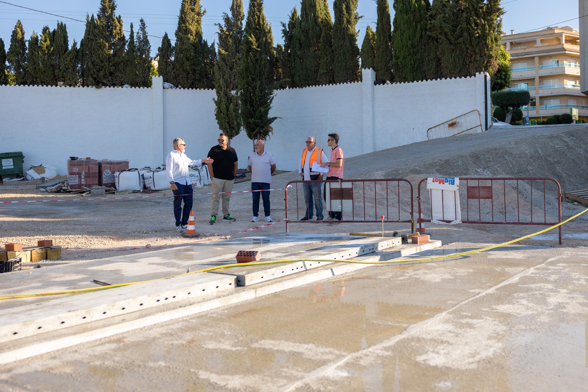 L’Alfàs del Pi amplía su cementerio municipal con 174 nuevos nichos y 50 columbarios L’Alfàs del Pi amplía su cementerio municipal con 174 nuevos nichos y 50 columbarios