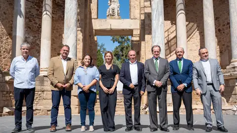 El Teatro Romano de Mérida estrenará una nueva iluminación más eficiente y sostenible El Teatro Romano de Mérida estrenará una nueva iluminación más eficiente y sostenible