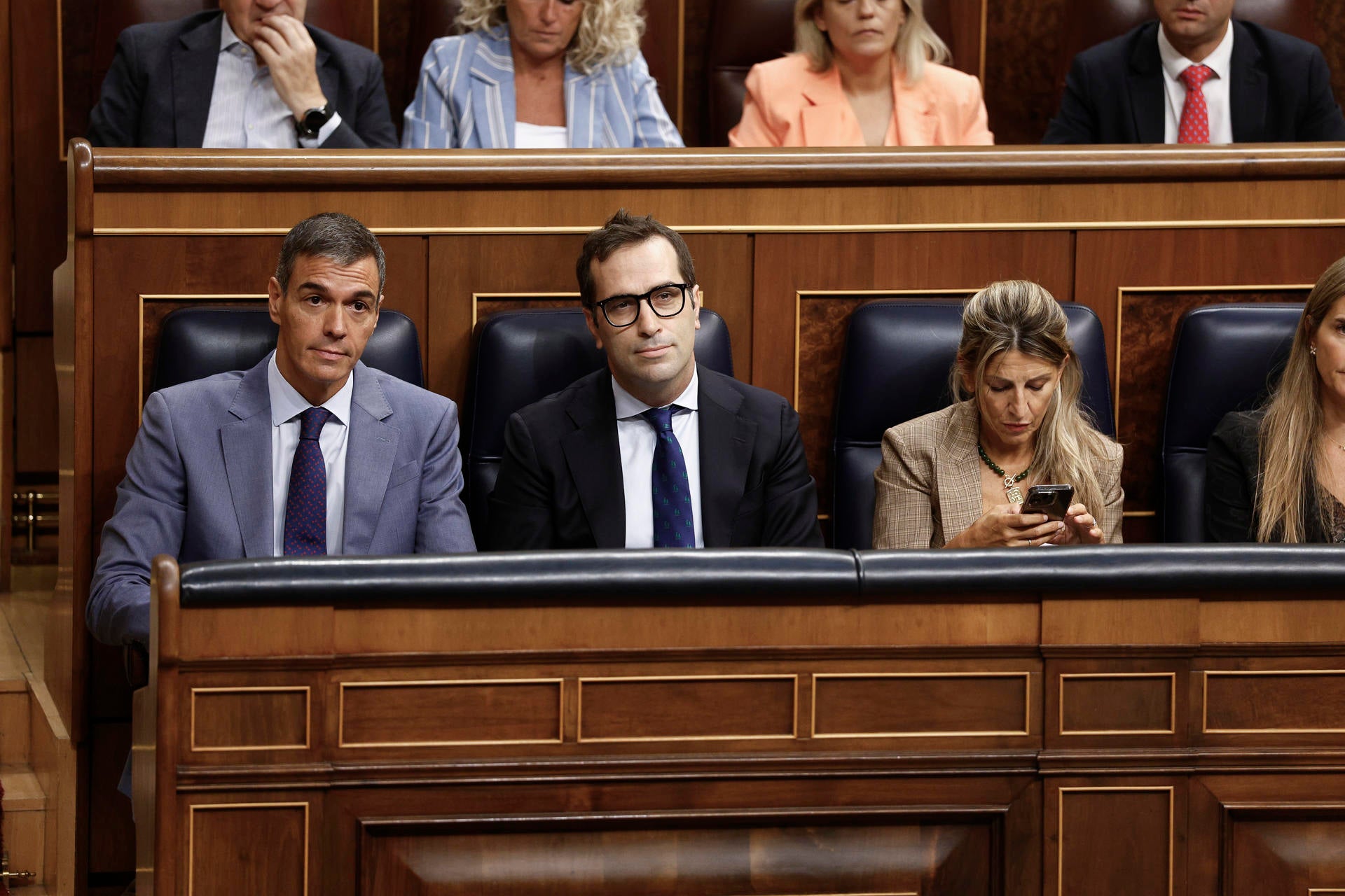 La gestión de la crisis de Ceuta y los casos de corrupción siguen desgastando al Gobierno de Sánchez La gestión de la crisis de Ceuta y los casos de corrupción siguen desgastando al Gobierno de Sánchez