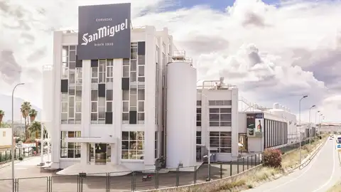 Mahou San Miguel reconocerá a personas y entidades que han contribuido al desarrollo de Málaga Mahou San Miguel reconocerá a personas y entidades que han contribuido al desarrollo de Málaga