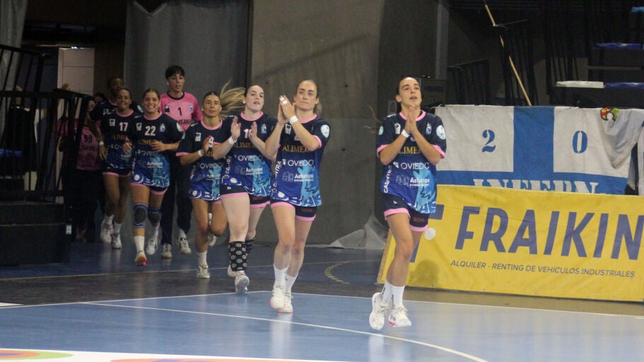 Las jugadoras del Lobas Alimerka Oviedo