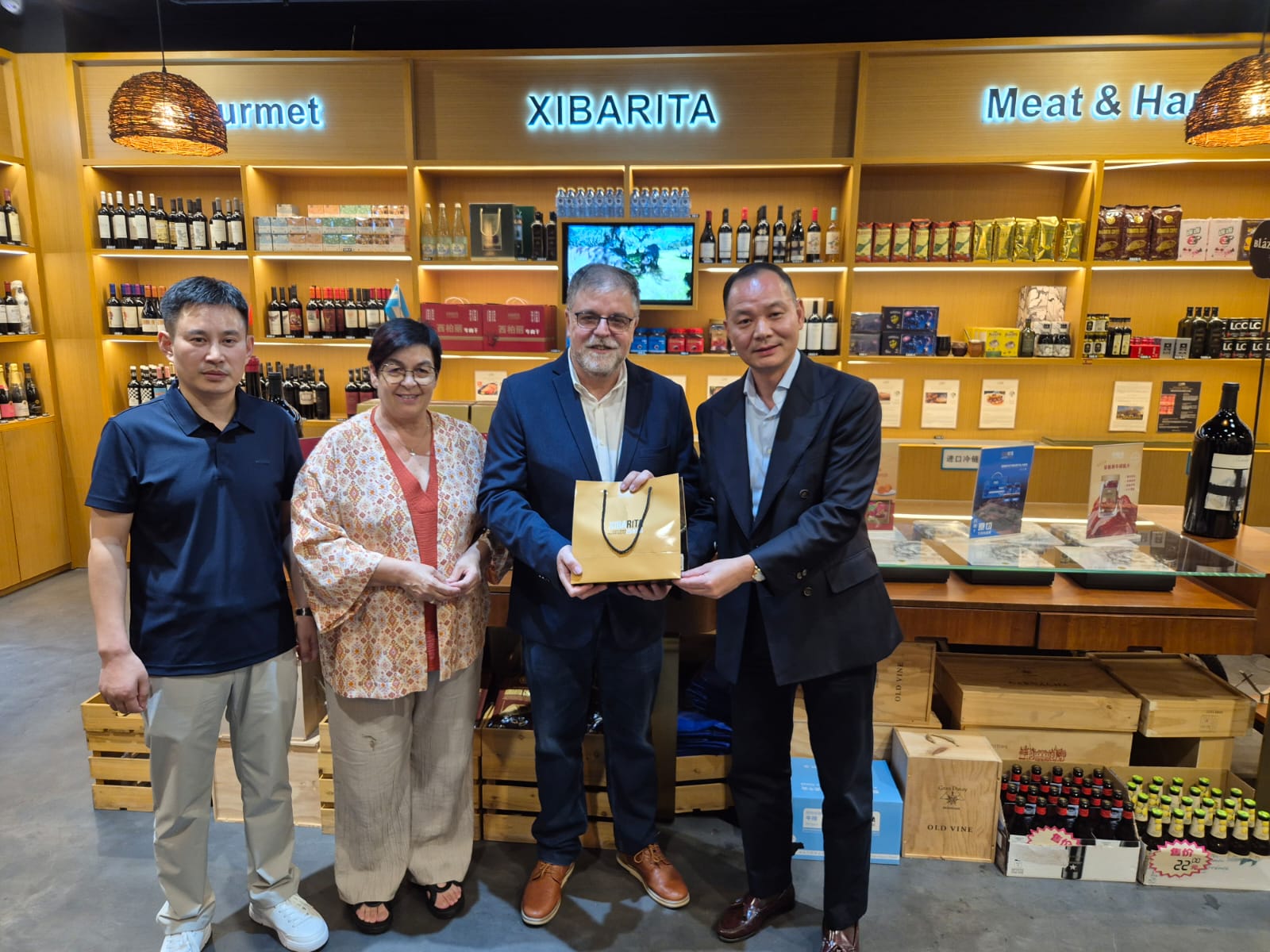El sector empresarial de Villena presenta en el mercado chino sus productos de alta calidad El sector empresarial de Villena presenta en el mercado chino sus productos de alta calidad