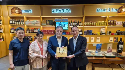 El sector empresarial de Villena presenta en el mercado chino sus productos de alta calidad. El sector empresarial de Villena presenta en el mercado chino sus productos de alta calidad.