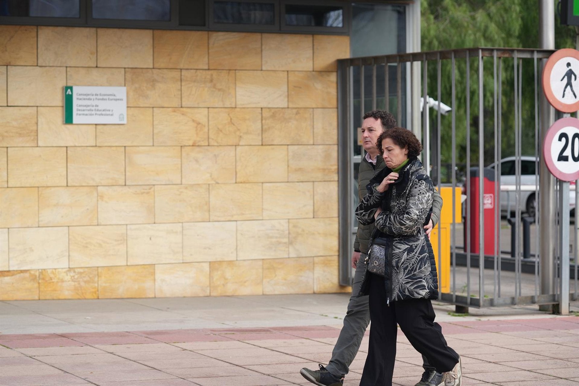 La Audiencia confirma el archivo de la causa contra el colegio por la muerte de Sandra Peña La Audiencia confirma el archivo de la causa contra el colegio por la muerte de Sandra Peña