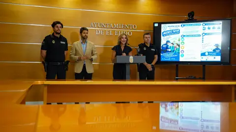 La Policía Local de El Ejido refuerza su labor preventiva, educativa y de acompañamiento a través del Agente Tutor La Policía Local de El Ejido refuerza su labor preventiva, educativa y de acompañamiento a través del Agente Tutor