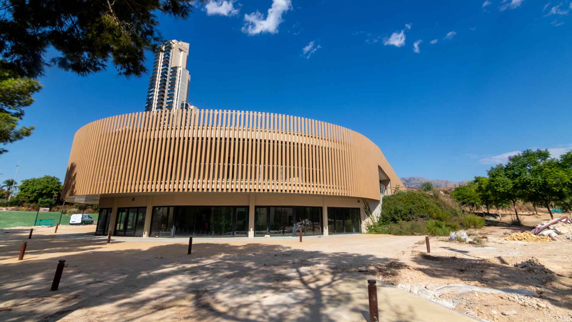 Benidorm votará este viernes en pleno adjudicar el contrato del albergue juvenil y zona de acampada de la Séquia Mare Benidorm votará este viernes en pleno adjudicar el contrato del albergue juvenil y zona de acampada de la Séquia Mare
