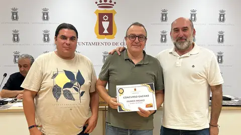 El Ayuntamiento de Cuenca entrega los premios del Concurso de Degustación de Gachas de San Mateo 2025 El Ayuntamiento de Cuenca entrega los premios del Concurso de Degustación de Gachas de San Mateo 2025