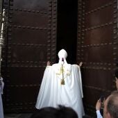 La Catedral de Badajoz abre su Puerta Santa para celebrar un Año Jubilar
