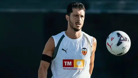 Guido, trabaja con el grupo y se apunta al último partido antes del parón Guido, trabaja con el grupo y se apunta al último partido antes del parón
