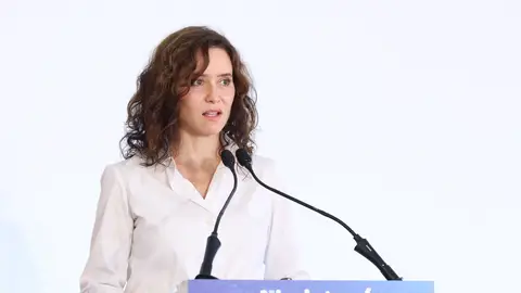 Isabel Díaz Ayuso, durante su visita a Alcalá de Henares Isabel Díaz Ayuso, durante su visita a Alcalá de Henares