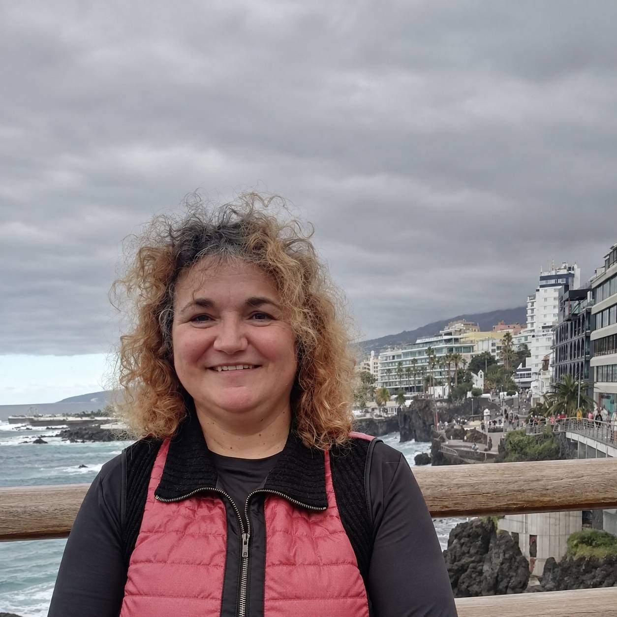 María Cardona: "Lo mejor del humor que se hacía en la isla hace un siglo era que hablaba sin reparos en el mundo ibicenco" María Cardona: "Lo mejor del humor que se hacía en la isla hace un siglo era que hablaba sin reparos en el mundo ibicenco"