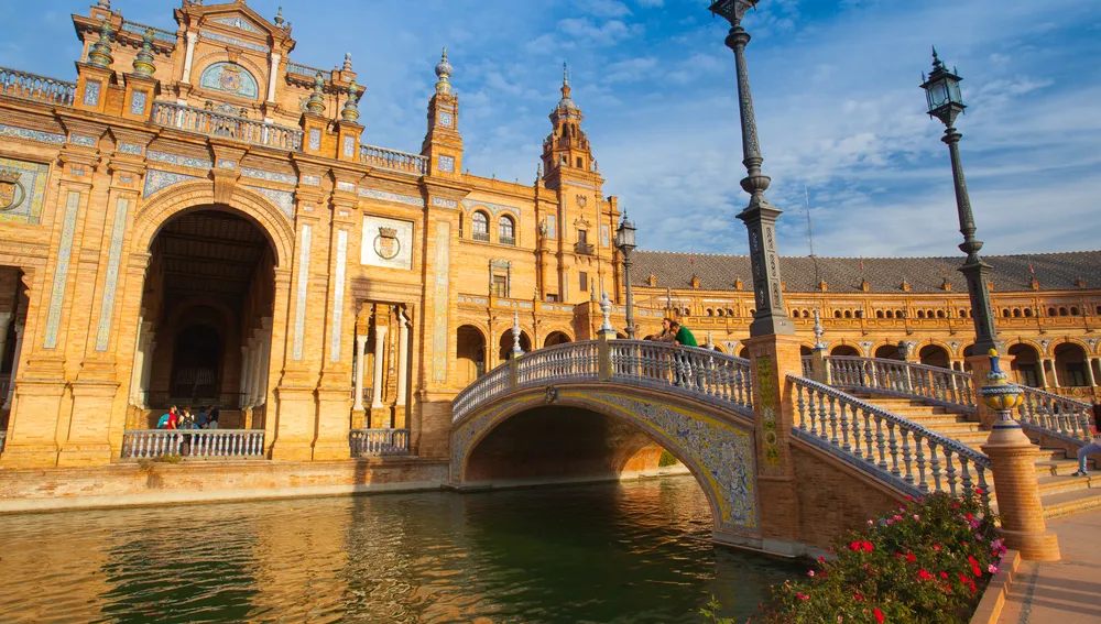 Plaza de España en Sevilla. Plaza de España en Sevilla.