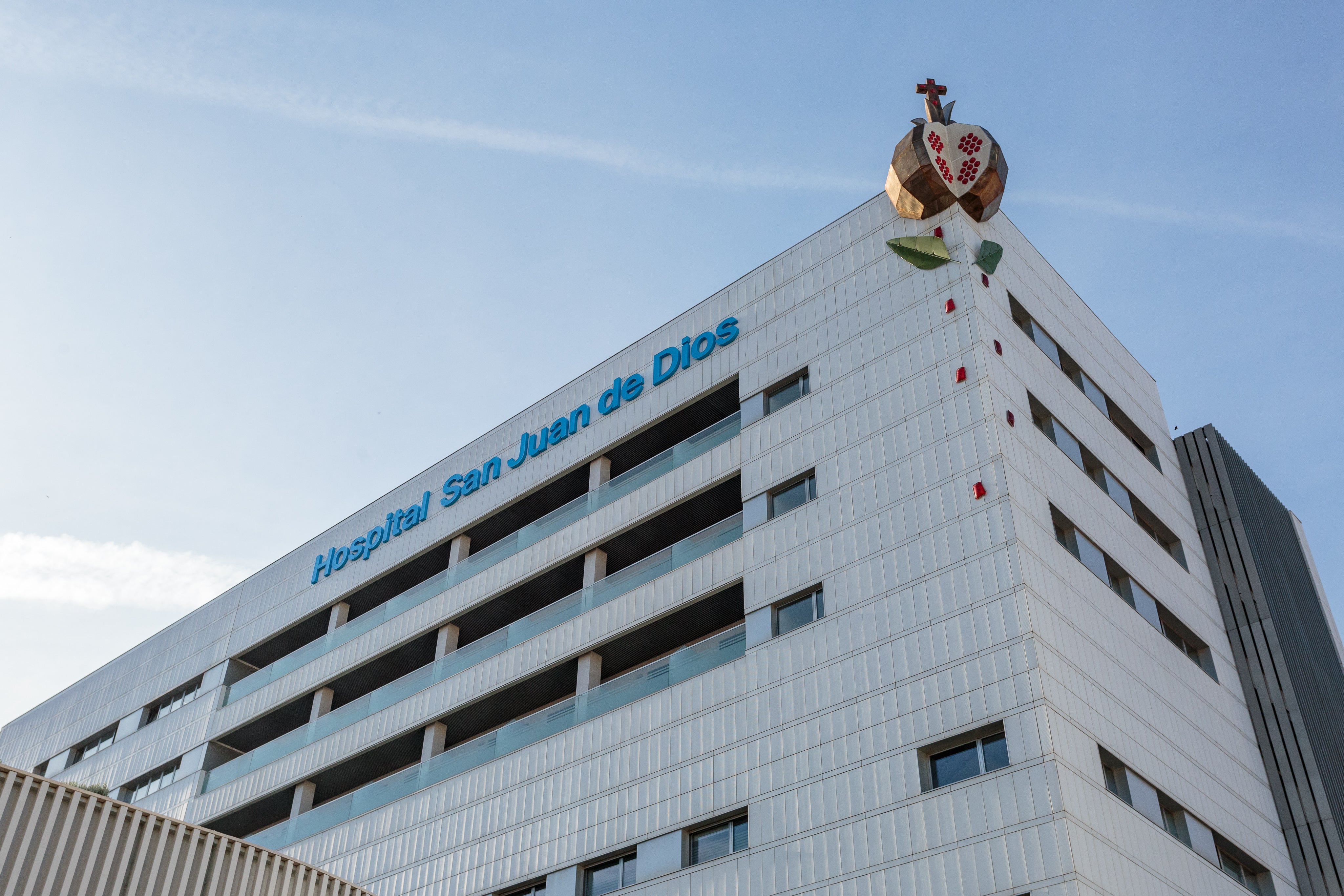 El Hospital San Juan de Dios incorpora el primer sistema de cirugía robótica en Sevilla para prótesis de rodilla y cadera El Hospital San Juan de Dios incorpora el primer sistema de cirugía robótica en Sevilla para prótesis de rodilla y cadera