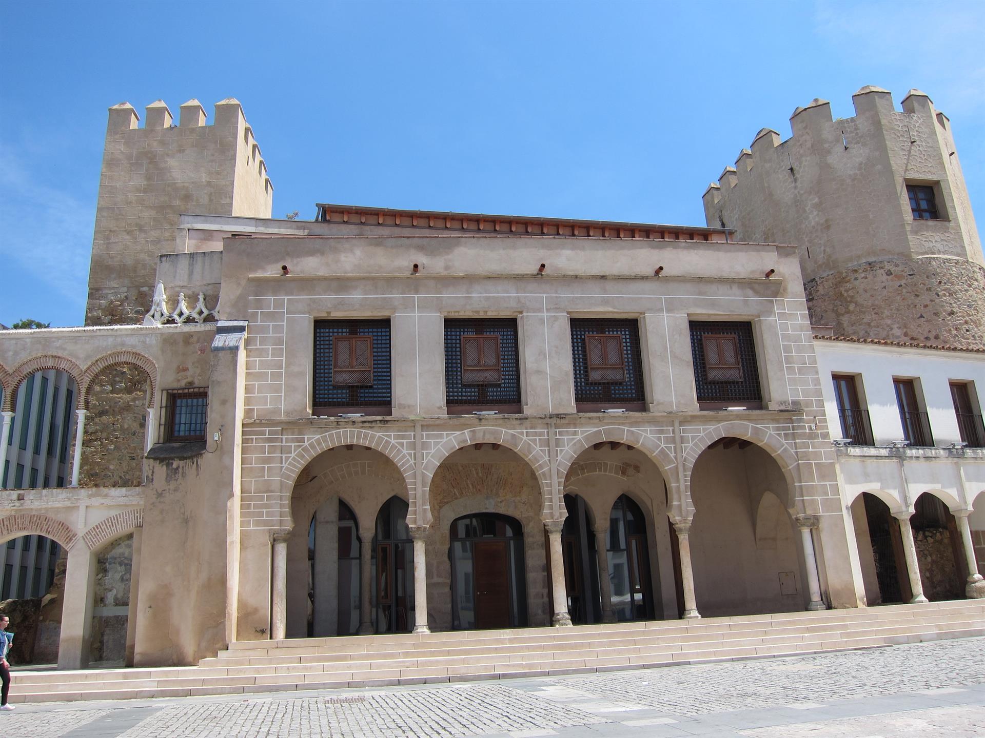 El ciclo de conferencias de Al-Mossassa de Badajoz arranca este lunes sobre la figura de Alfonso IX El ciclo de conferencias de Al-Mossassa de Badajoz arranca este lunes sobre la figura de Alfonso IX
