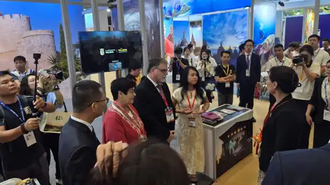 Villena ha viajado a la feria de turismo de China ofreciendo experiencias propias y diferenciadas. Villena ha viajado a la feria de turismo de China ofreciendo experiencias propias y diferenciadas.