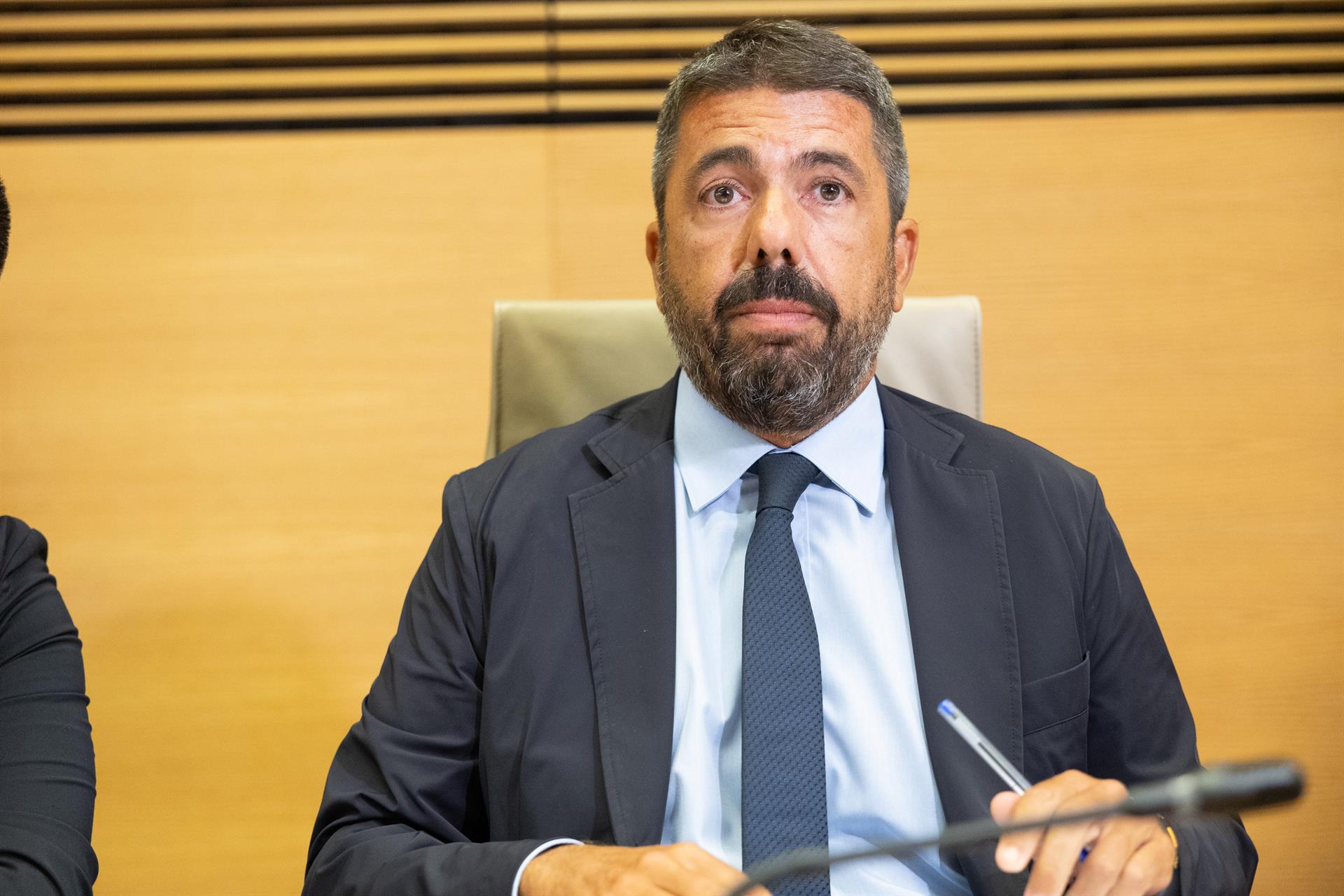 Mazón se escuda en el TSJCV y rechaza responder en el Congreso sobre la DANA Mazón se escuda en el TSJCV y rechaza responder en el Congreso sobre la DANA