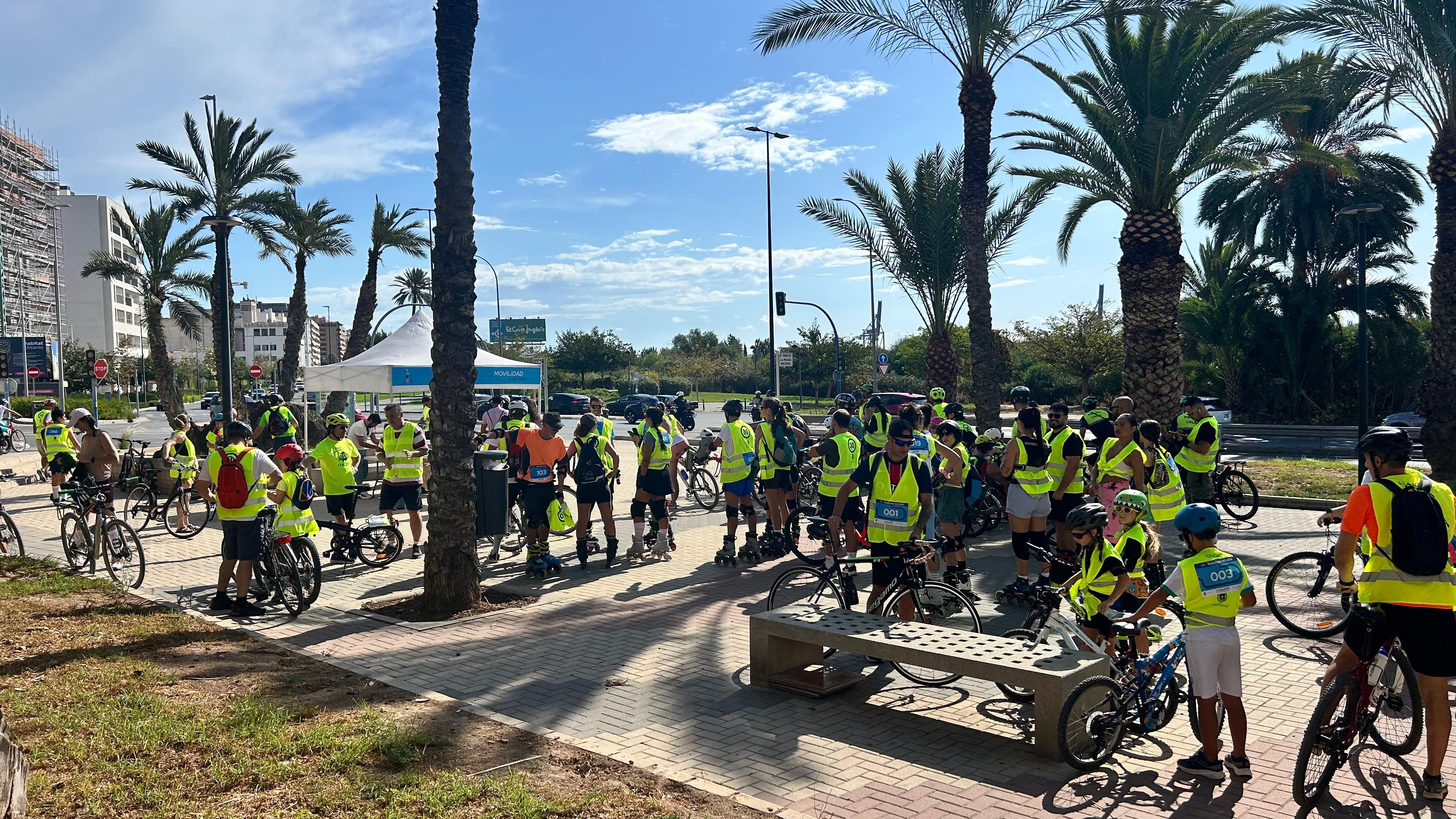 La Ciclovía Litoral y la Marcha Ciclista a La Almadraba marcan la Semana Europea de la Movilidad La Ciclovía Litoral y la Marcha Ciclista a La Almadraba marcan la Semana Europea de la Movilidad