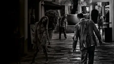 Survival Zombie regresa a Plaza Mayor para vivir una nueva noche de terror y supervivencia Survival Zombie regresa a Plaza Mayor para vivir una nueva noche de terror y supervivencia