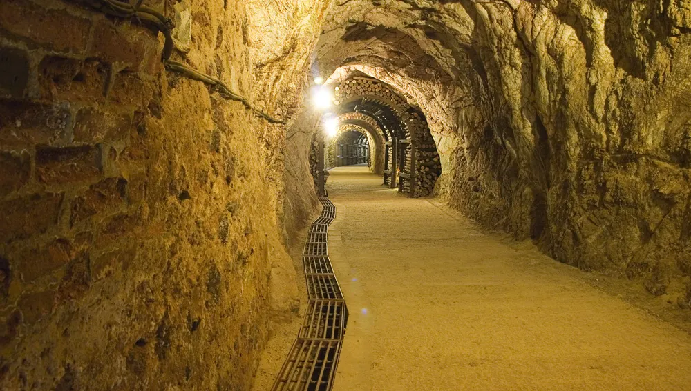 Túnel Santa María de Riotinto, en Huelva. Túnel Santa María de Riotinto, en Huelva.